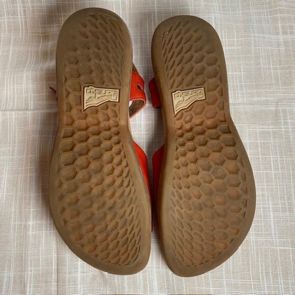 DANSKO Womens 10.5 EU Size 41 Red Leather Ankle Strap Sandals Flats - Picture 5 of 8